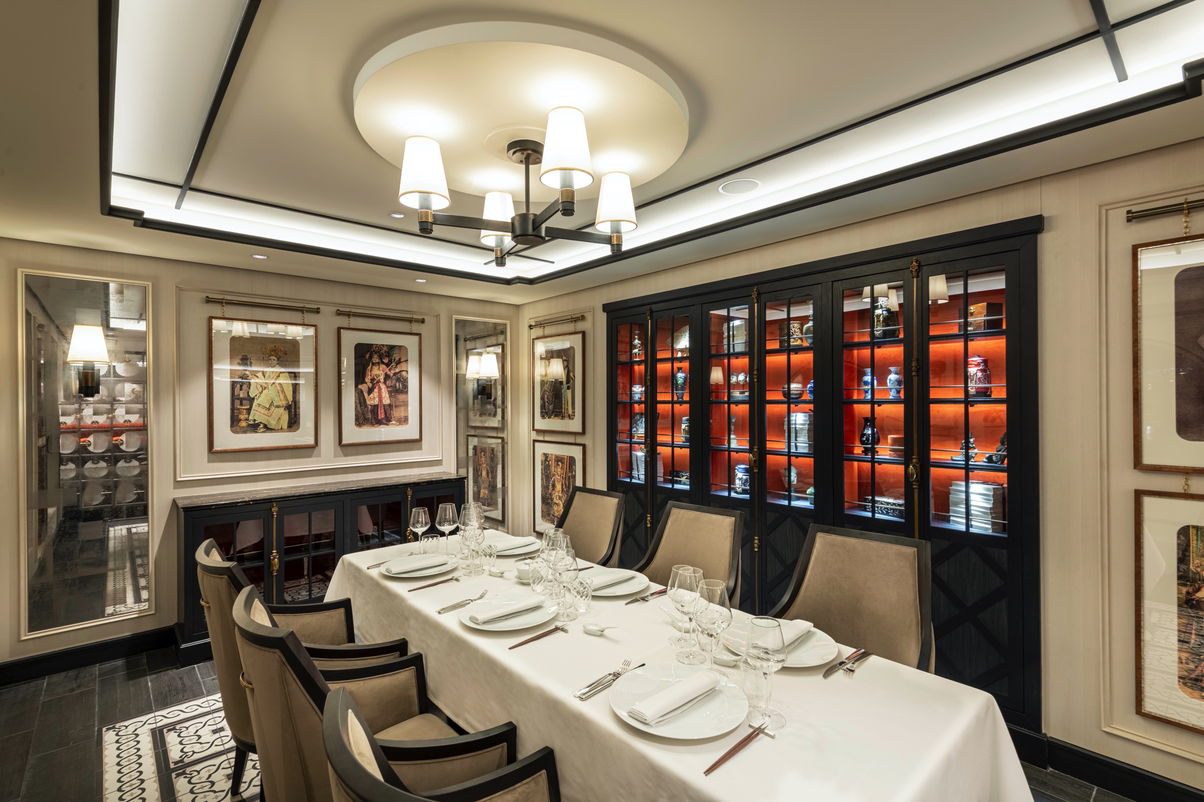 MSC Virtuosa - Indochine Restaurant